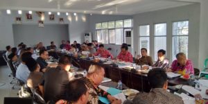 DPRD Lamsel Ajukan Hak Aspirasi Anggarkan Kenaikan Penghasilan Tetap Aparatur Desa