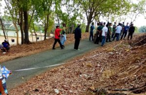 Puluhan Masyarakat Dusun VII Simpur Desa Kedaton,Persoalkan Pemasangan Ulang Patok Batas Tanah Oleh Kodim 0421/LS