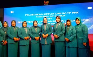 Ketua TP PKK Lamsel Hadiri Pelantikan Ketua  TP PKK Pusat