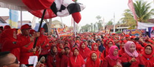 Hari Kesehatan Nasional (HKN) ke-55 Pemkab Lamsel Gelar Jalan Sehat
