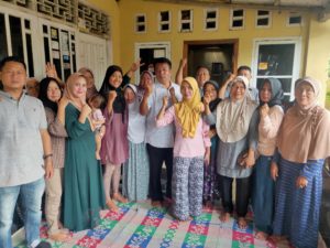 Beri Motivasi Siswa, Aribun Diapresiasi Emak-Emak