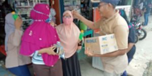 Aksi Kemanusiaan DPD Perindo Lamsel Kembali Bagikan Ribuan Sabun Antiseptik di Katibung