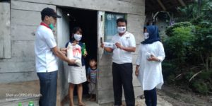 Door To Door, Aribun Sayunis Bagikan Sembako di Bakauheni dan Penegahan