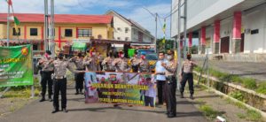 Polres Lamsel Bagikan 13 Ton Beras Untuk Masyarakat Kurang Mampu