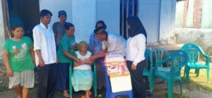 Aribun Sayunis Beri Bantuan Korban Begal di Palas