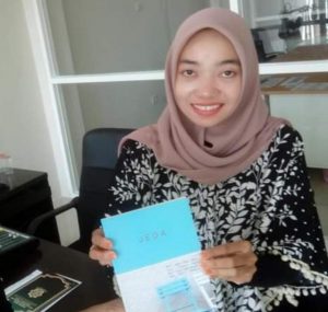 Heny Nur Aisyah; Beri J E D A Pada Kecewa, Agar Ada Tawa dan Bahagia