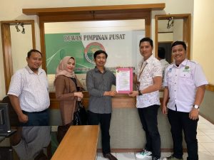 DPP LBH-KIS Serah Terima SK Kepengurusan