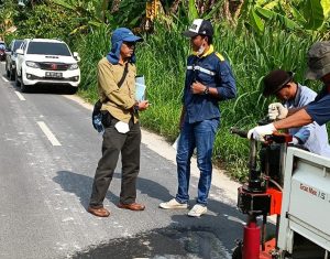Tim BPK Perwakilan Provinsi Lampung Auditifikasi Rutin Secara Berkala di Dinas PUPR Lamsel