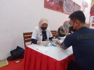 Hari Bhakti PAS ke-58, Petugas Lapas Kalianda Donorkan Darah