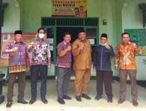 DPRD Lamsel Kunjungi BUMDes Sidomulyo