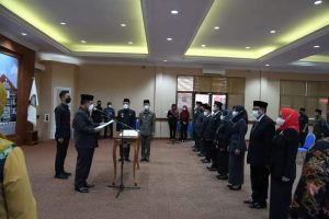 Rotasi Pejabat Eselon III dan IV Dilingkungan Pemkab Lamsel, Thamrin: Tingkatkan Loyalitas Sebagai Pelayan Publik