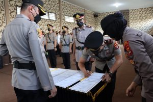 Kapolres Lamsel Pimpin Setijab, Jabatan Wakapolres dan 4 Kapolsek