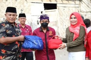 Bupati Lamsel Gulirkan Bantuan Bedah Rumah Untuk Warga Kecamatan Ketapang