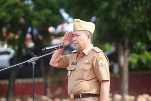 Staf Ahli Bidang Keuangan Yusri Pimpin Apel Mingguan di Pemkab Lamsel