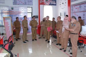 Sekda Lamsel Evaluasi Pelaksanaan Pelayanan Publik