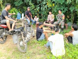 Jalin Silaturahmi, Babinsa dan Bhabinkamtibmas Komsos Dengan Warga