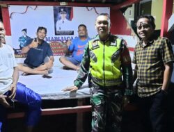 Jaga Kondusifitas Wilayah Binaan, Babinsa Bersama Warga Tingkatkan Ronda Malam