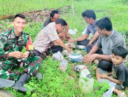 Dengarkan Keluhan Warga Binaan dan Jalin Kedekatan Keakraban, Babinsa Gelar Kopi Kamtibmas