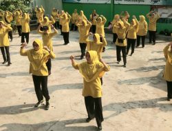 Jaga Kebugaran Tubuh, Persit KCK Ranting 7 Koramil 421-06/Natar Gelar Senam Bersama