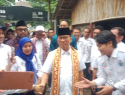 Padahal Tidak Diundang, Mendes Yandri Susanto Tuding Camat Tidak Hadir Bawa-bawa Nama Moral Pejabat