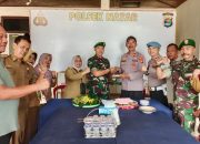 Sinergitas TNI Polri, Koramil 421-06/Natar Berikan Tumpeng HUT Bhayangkara Ke 79