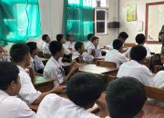 Babinsa Koramil 421-06/Natar Berikan Edukasi Kedisiplinan kepada Siswa SMK Budi Karya
