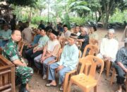 Wujud Kepedulian, Babinsa Koramil 421-06/Natar Sertu Ahmad Anuar Takziah ke Rumah Duka Warga di Merak Batin