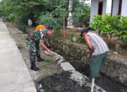 Wujud Kemanunggalan TNI-Rakyat, Babinsa Koramil 421-06/Natar, Gotong Royong Bersama Warga Margomulyo