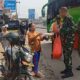 Jumat Berkah Koramil 421-06/Natar, Kepedulian Prajurit Teritorial Menyapa Para Pejuang Nafkah