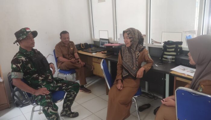 Babinsa Koramil 421-06/Natar Dampingi Pendataan Penduduk, Perkuat Akurasi Data Desa