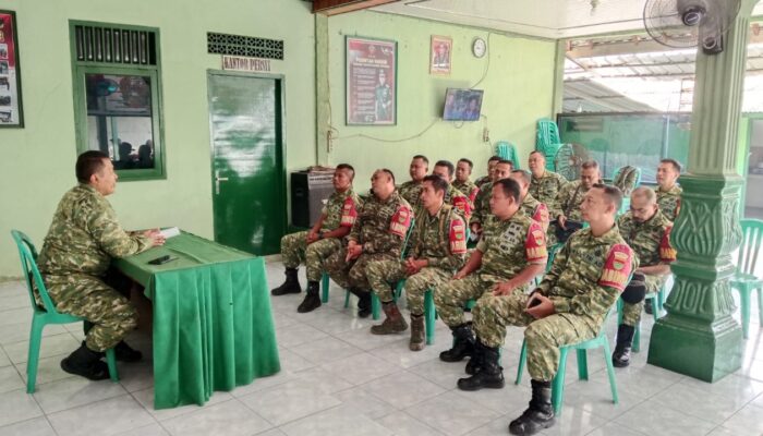 Lewat Jam Komandan, Danramil 421-06/Natar Perkuat Disiplin Prajurit dan Dorong Babinsa Semakin Dekat dengan Rakyat