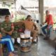 Babinsa Negara Ratu Pererat Silaturahmi Warga Lewat Komsos, Suasana Penuh Keakraban