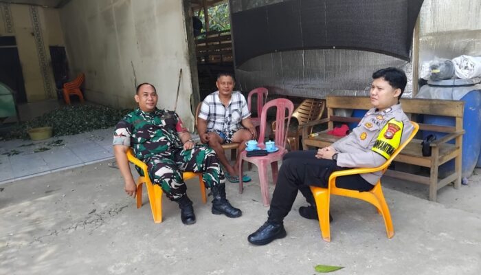 Tak Sekadar Patroli, Babinsa Margomulyo Hadir di Tengah Warga Lewat Komsos Humanis