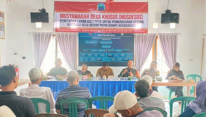 Babinsa Serka Ayatul Komini Kawal Musyawarah Lahan untuk Pembangunan KDKMP di Negara Ratu